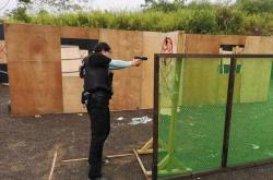 加拿大运动员在射击比赛中取得好成绩